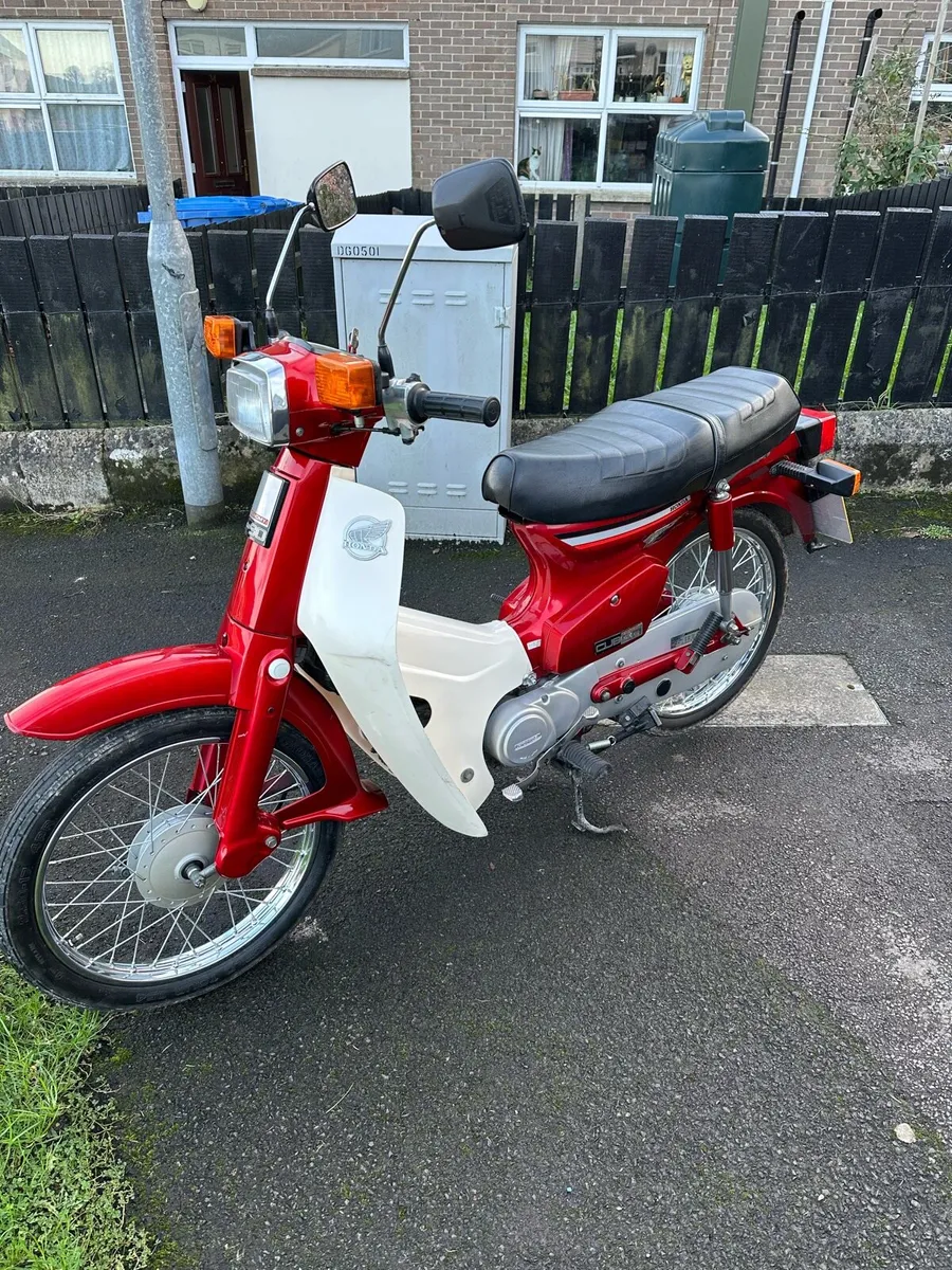 1991 Honda C90 Cub - Image 1