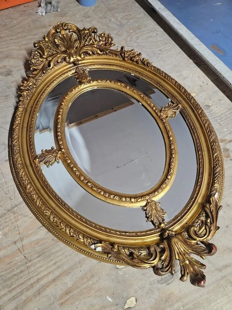 antique-style oval mirror - Image 1