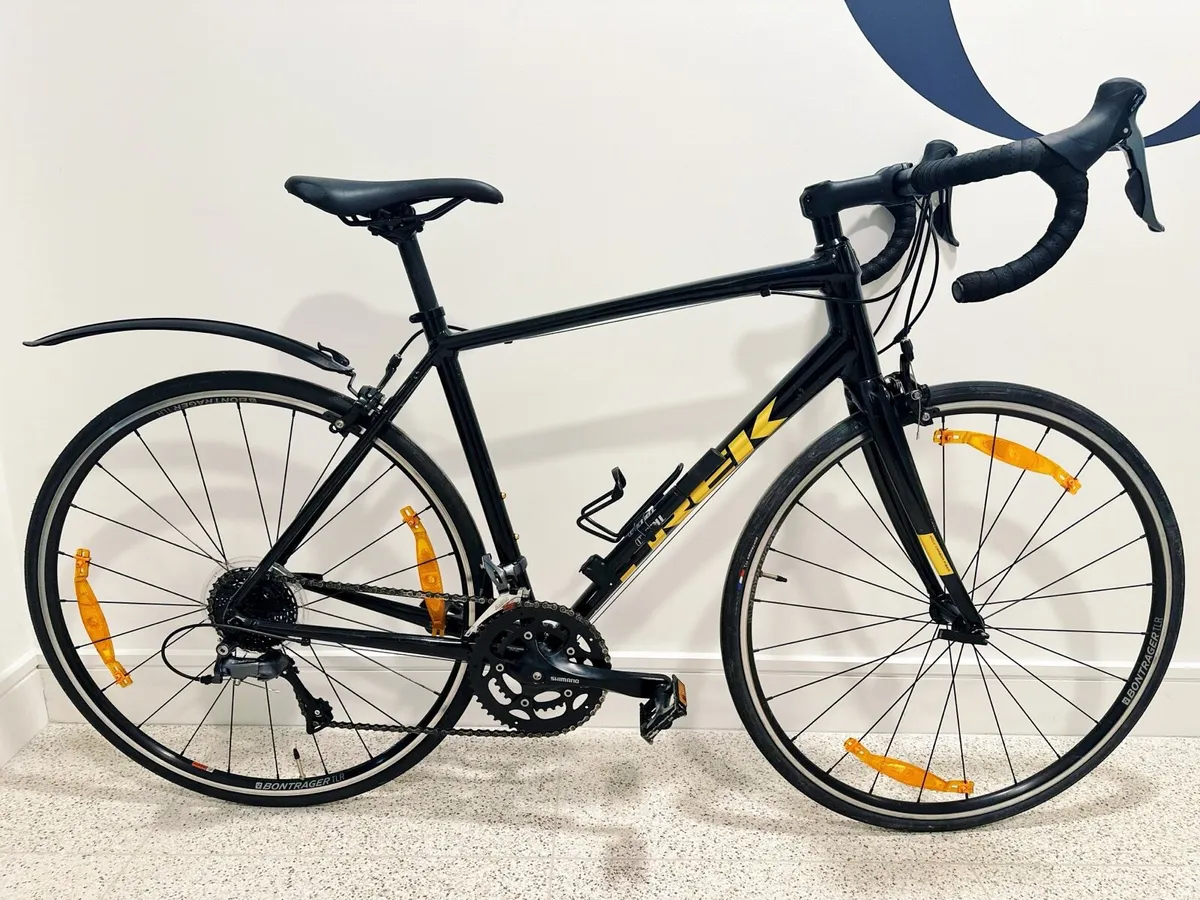 Trek Domane 2 Road Bike - Image 1