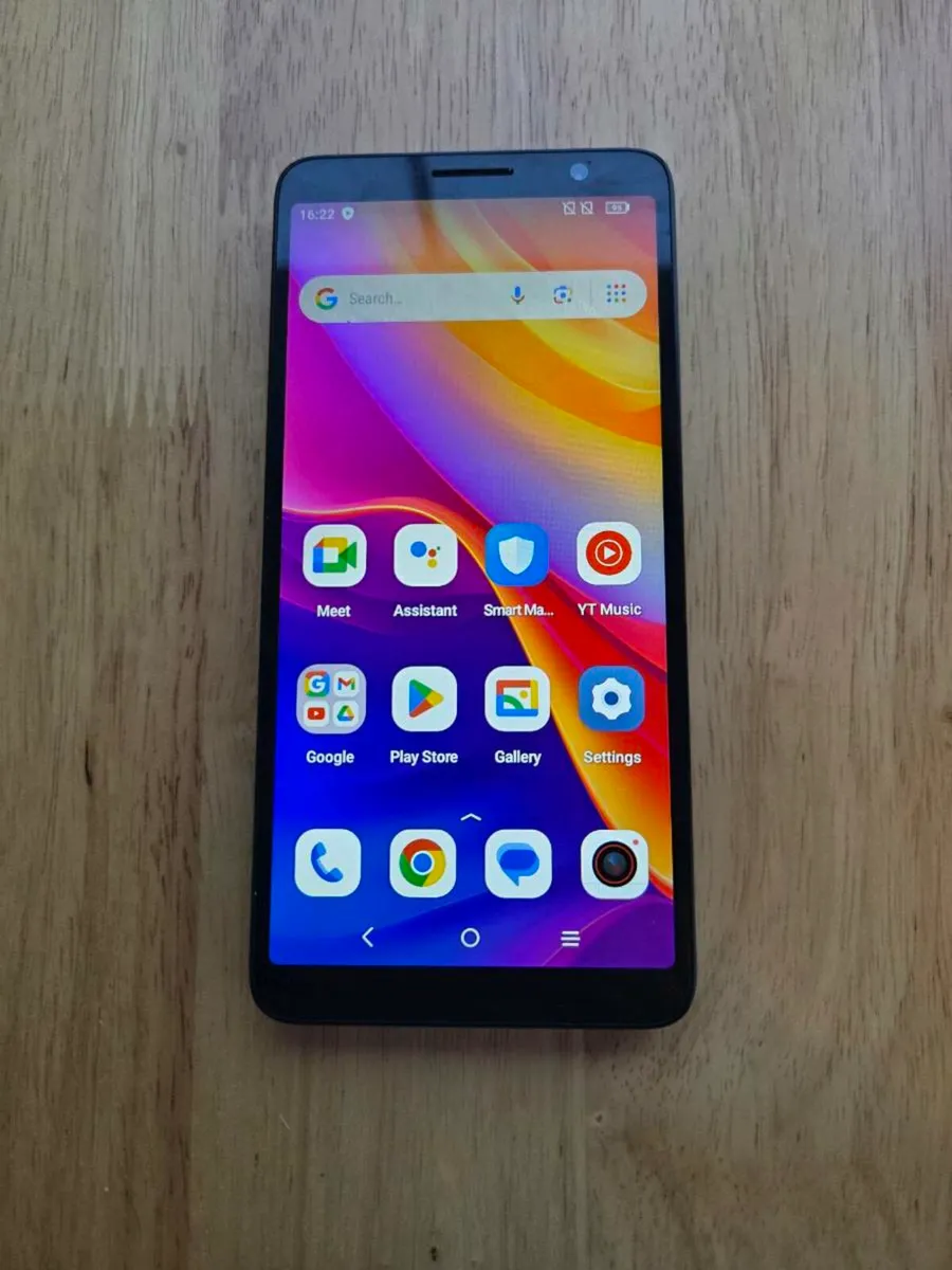 TLC 404 Mobile phone, open to all networks - Image 1