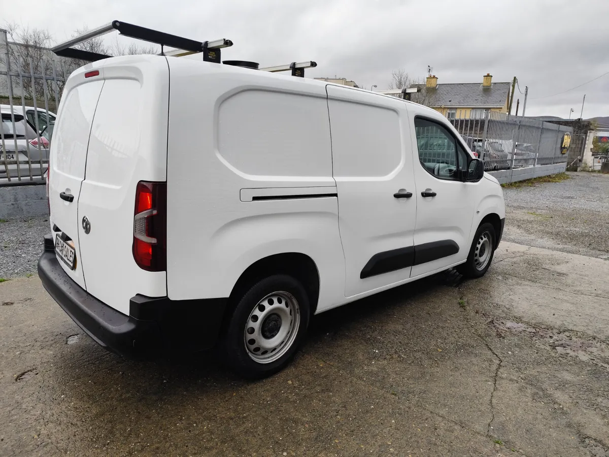 2020 Vauxhall Combo cargo 1.5 TD Lwb - Image 4