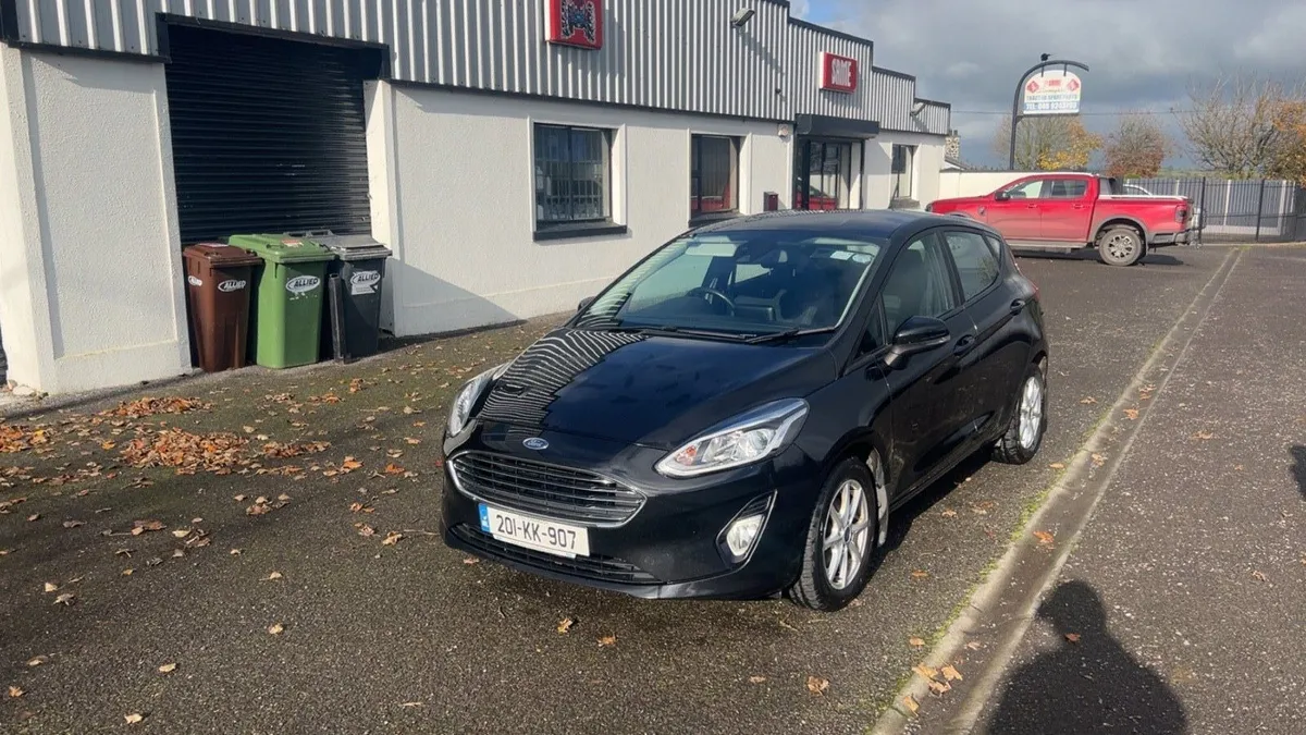 Ford fiesta - Image 2