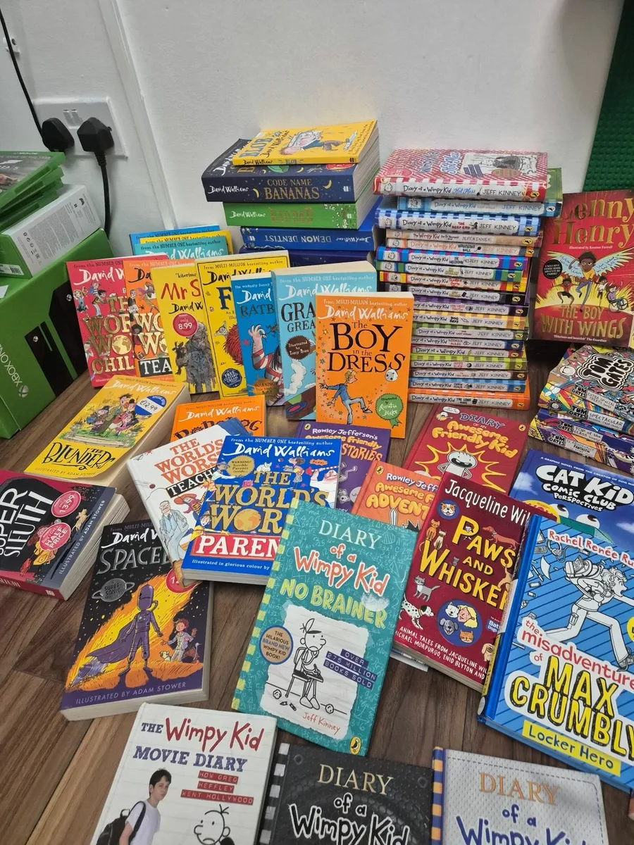 Kid's BOOKS - Image 1