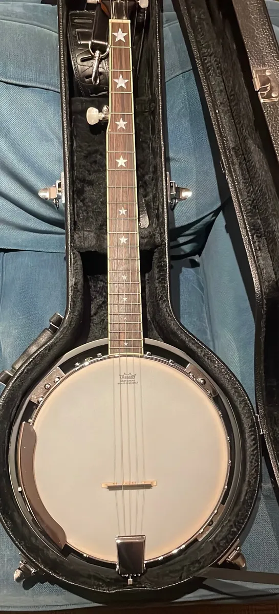 Banjo - Image 1