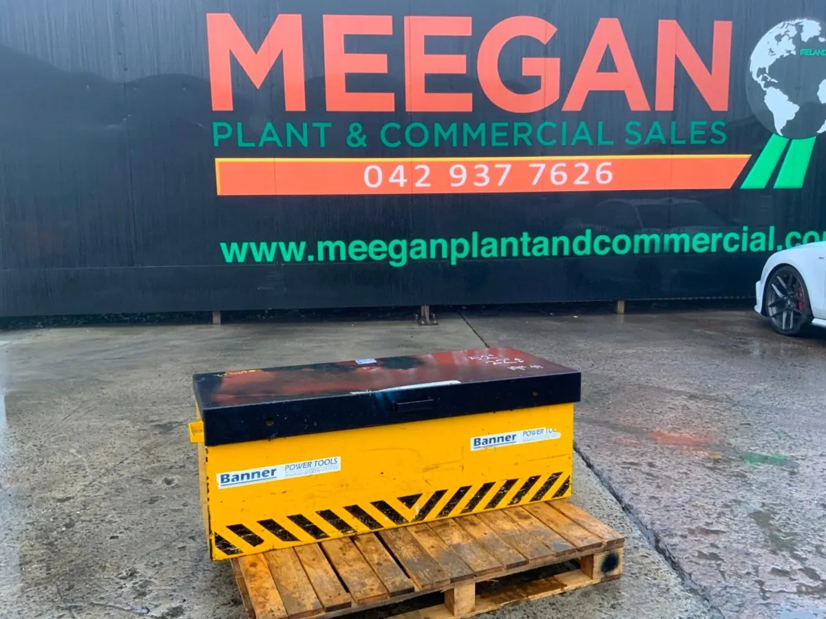 VAN VAULT / TOOL CHEST STORAGE BOX........694-2. - Image 1