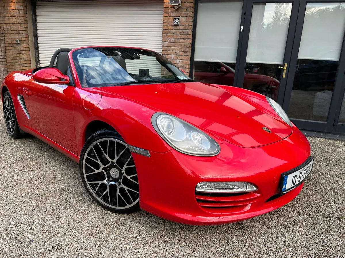 Porsche Boxster 2010 Full Main dealer history - Image 3