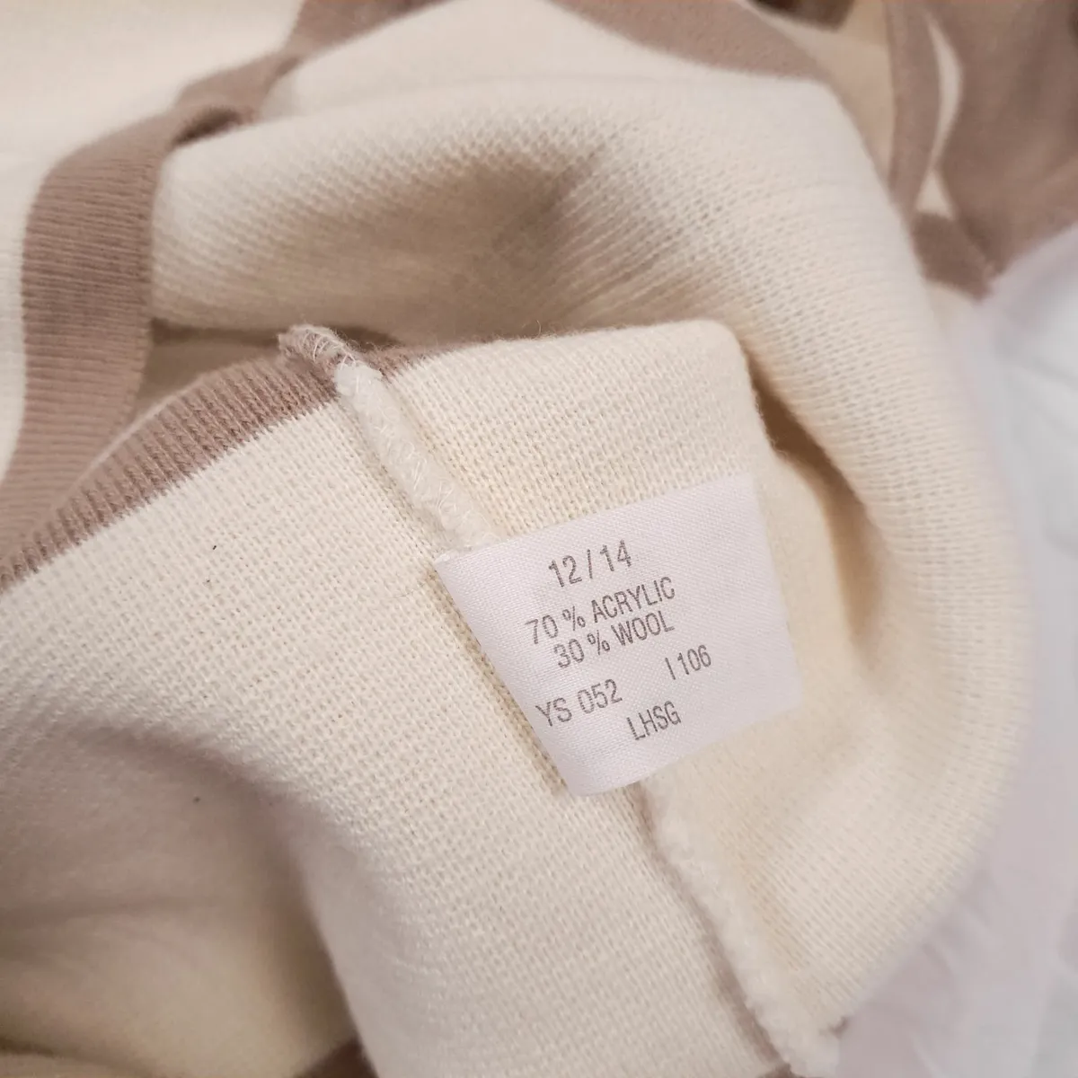 Berkertex Beige White Grid Wool Cardigan 12-14UK - Image 2