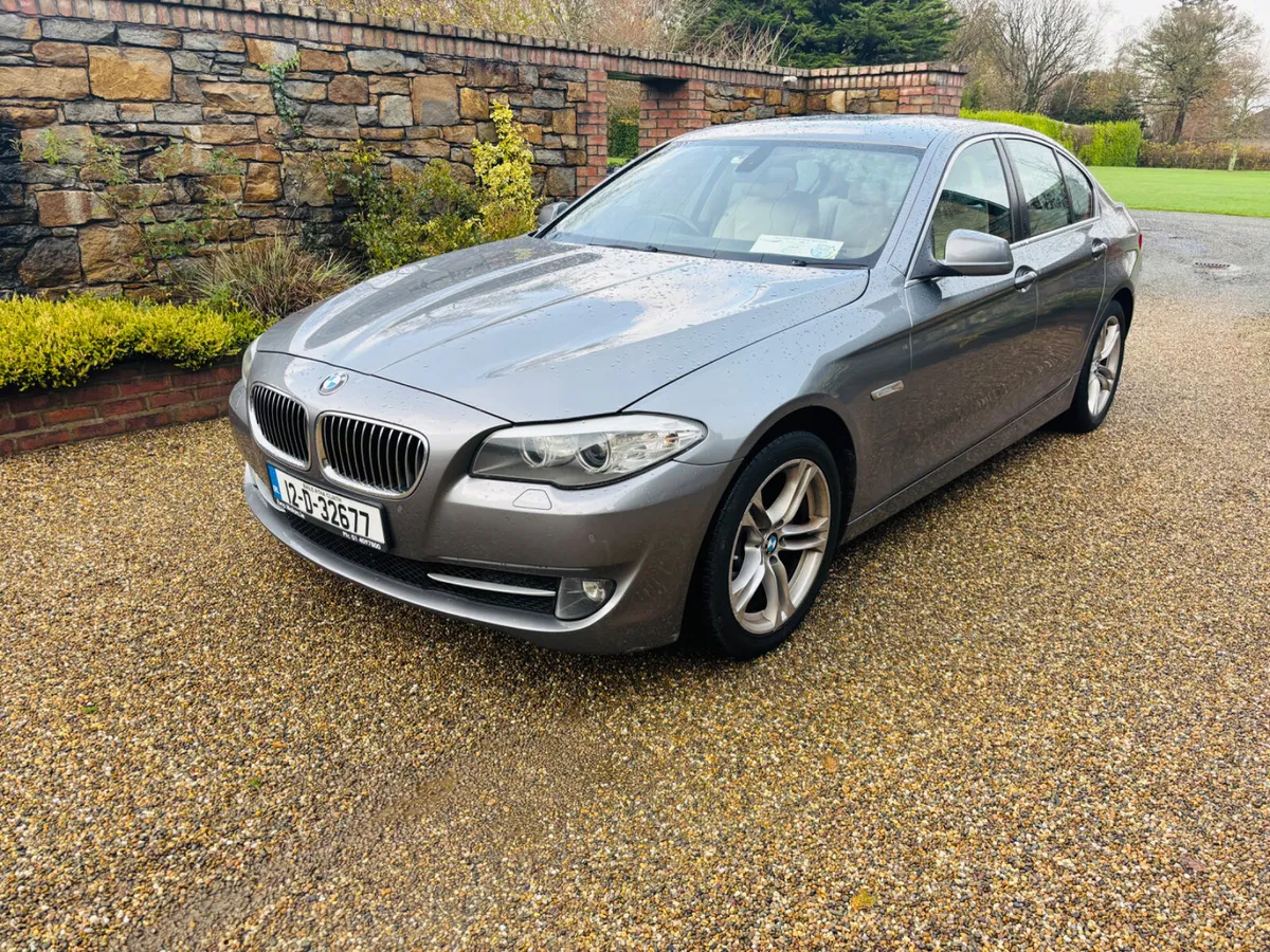 2012 BMW 520 dsl auto SE - Image 2