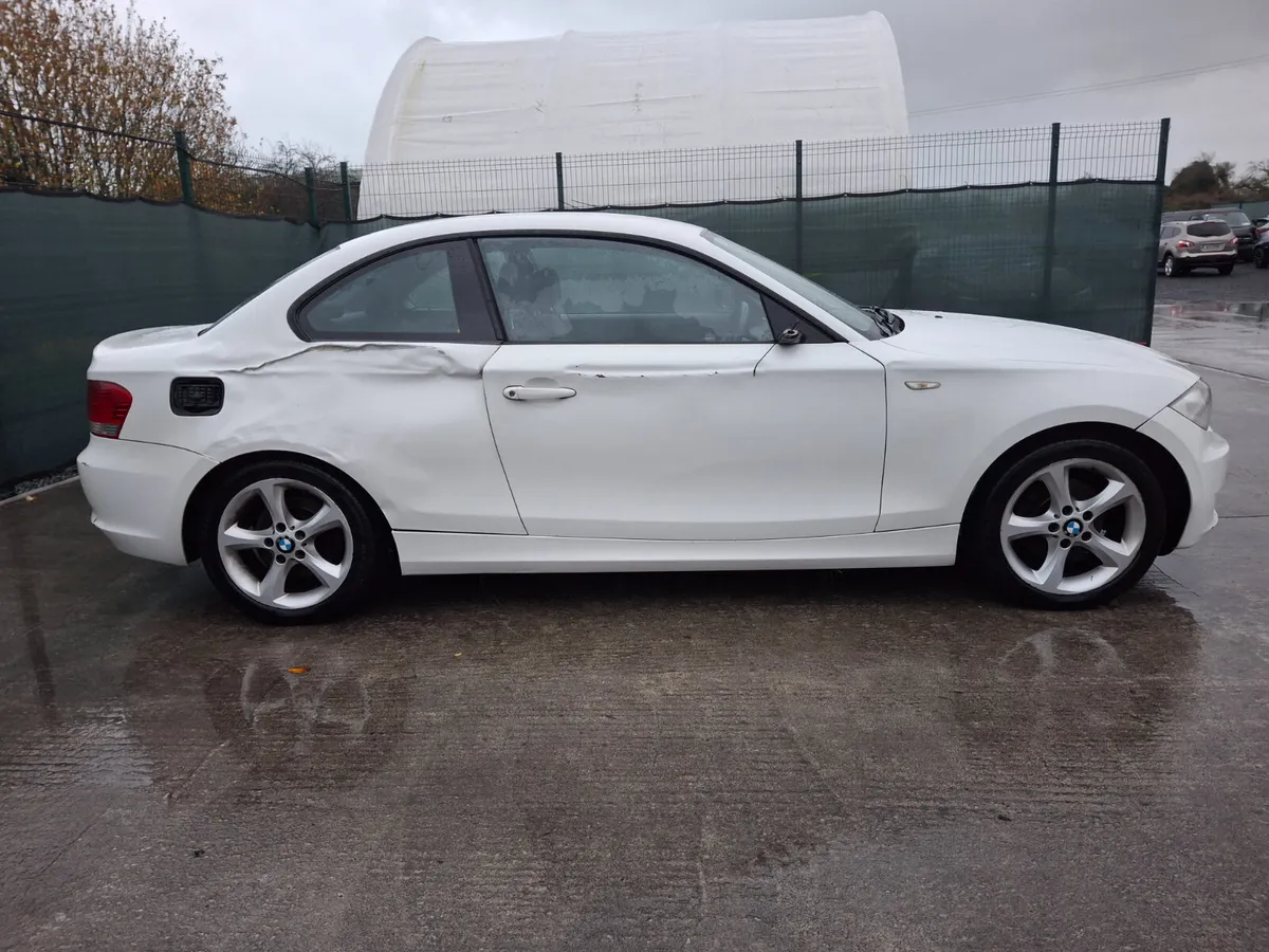 2011 BMW 118D     2.0 Diesel - Image 2