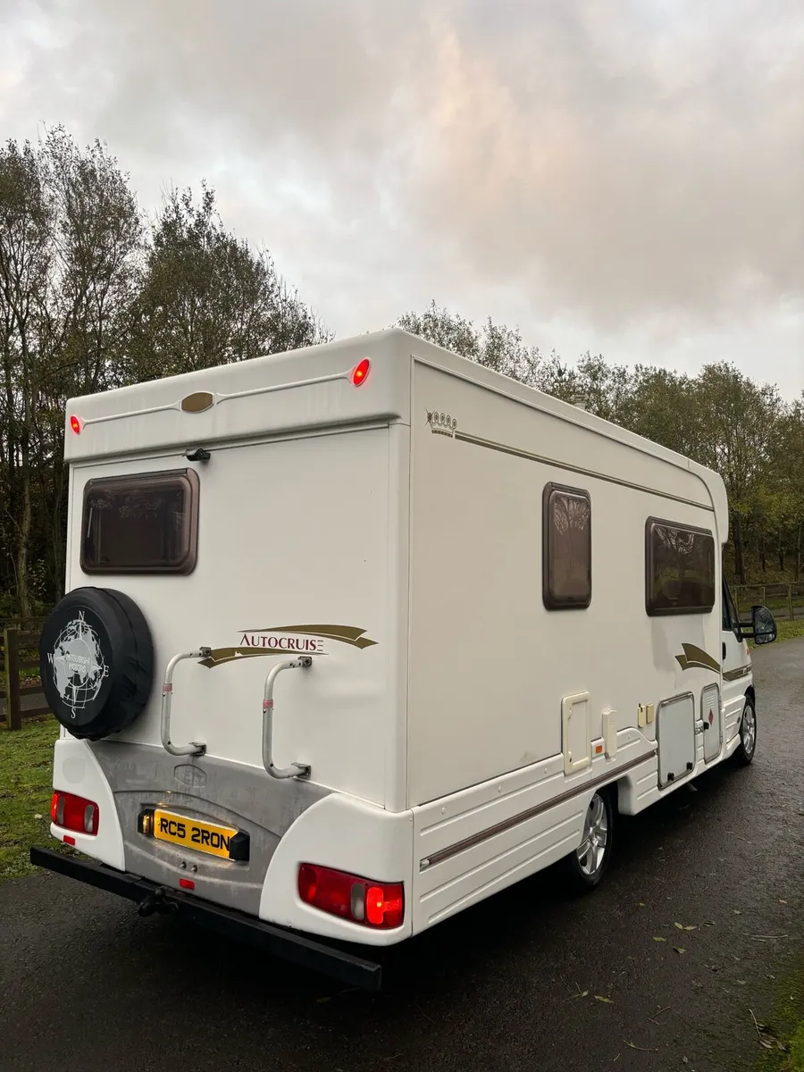 Peugeot boxer 2.8 TDI AUTOCRUISR 2 berth year 2003 - Image 4