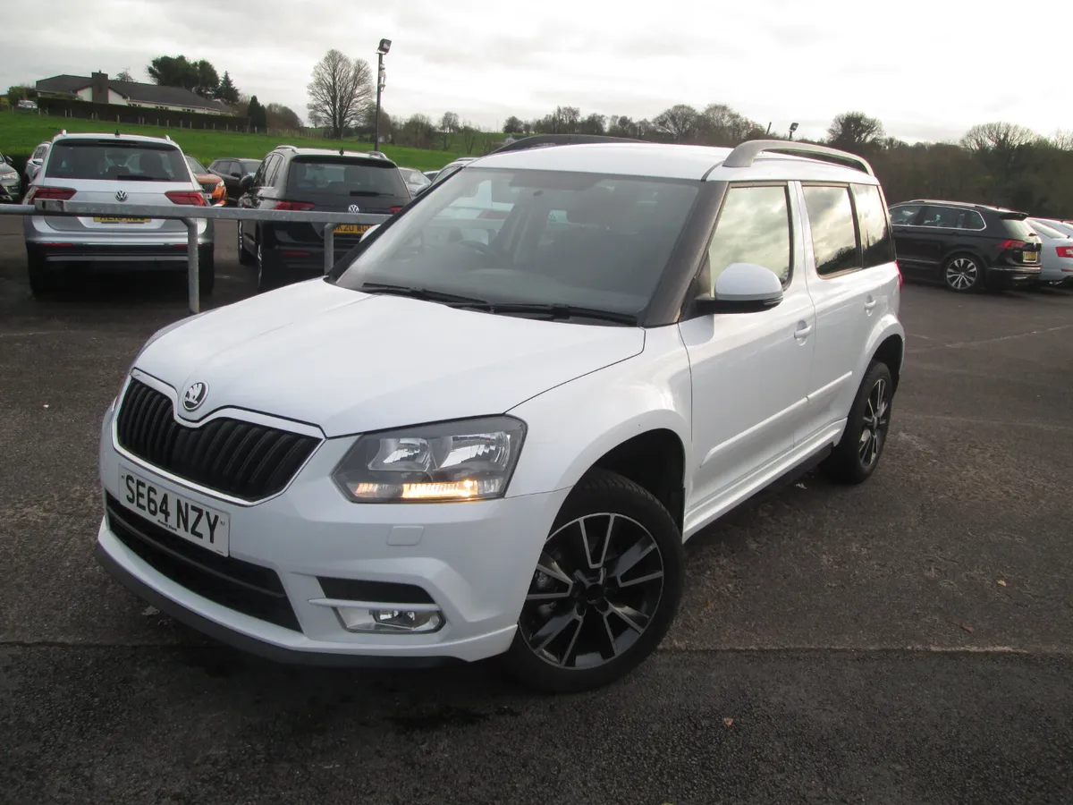 2015  SKODA  YETI   AUTOMATIC  2.0  BLACK  EDITION - Image 2