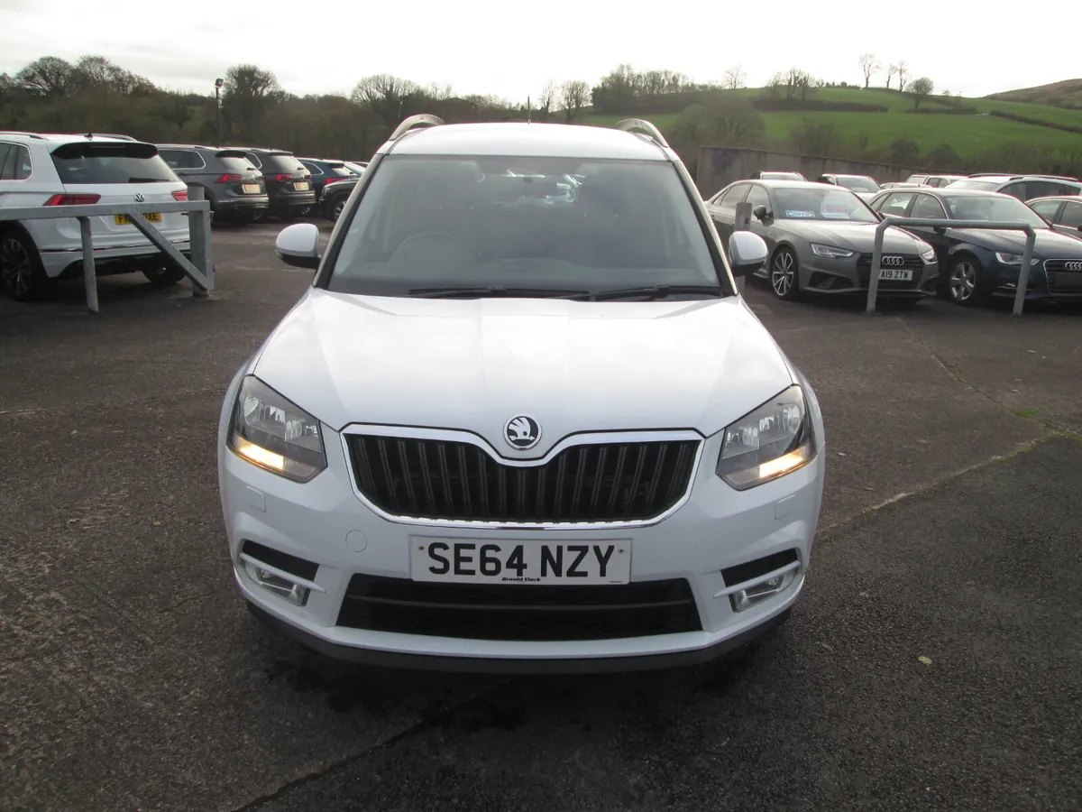 2015  SKODA  YETI   AUTOMATIC  2.0  BLACK  EDITION - Image 3