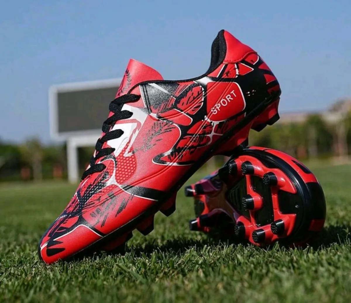 Football soccer shoes size 36 - Image 1