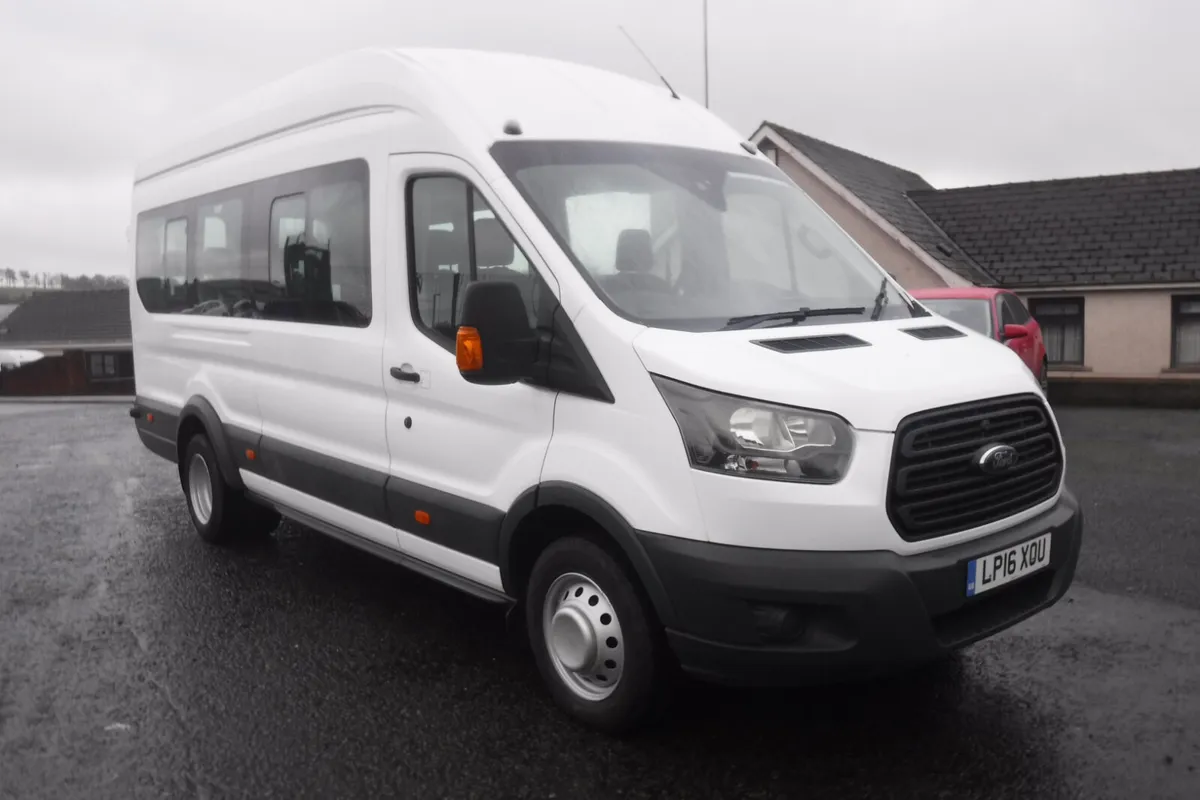 Ford Transit 2016 17 Seater Minibus with tachograp - Image 1