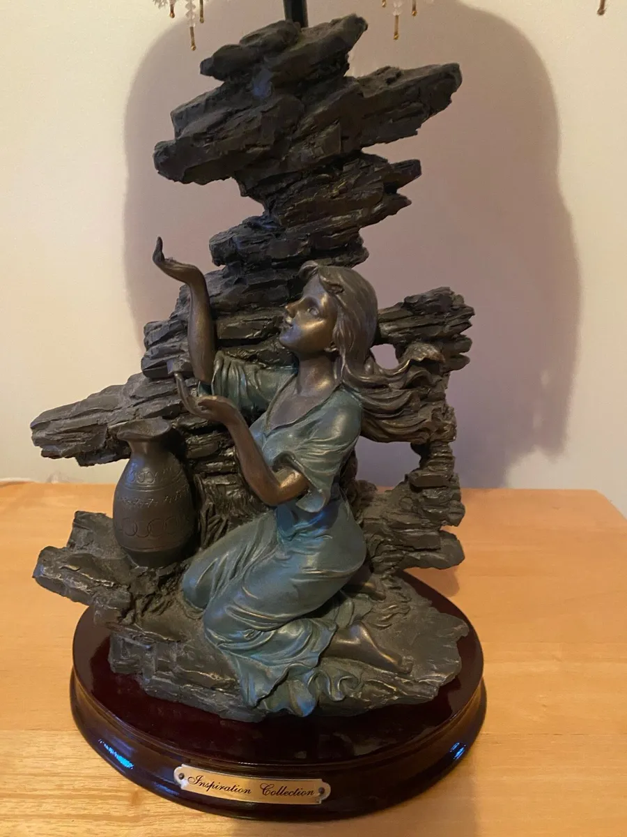 Table Lamp - Image 4