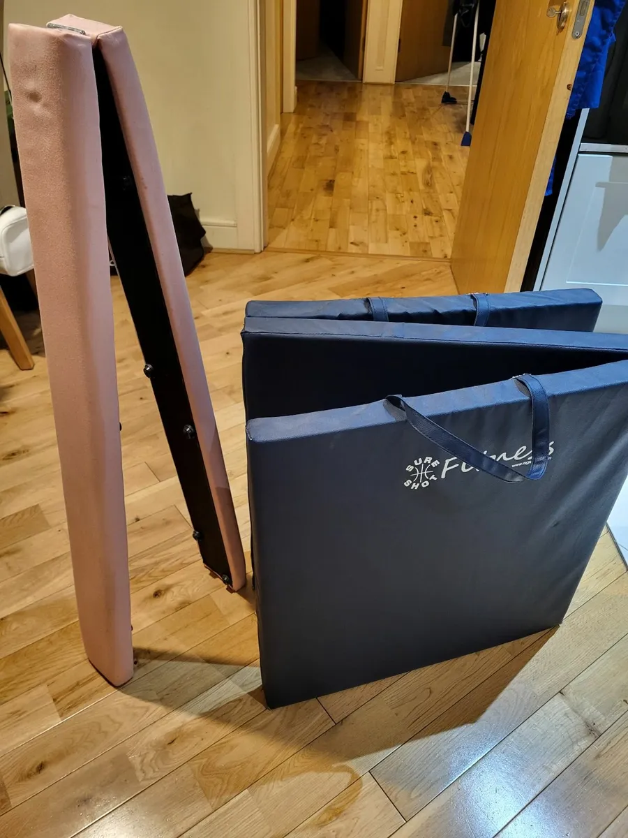 Gymnastic Set - Image 1