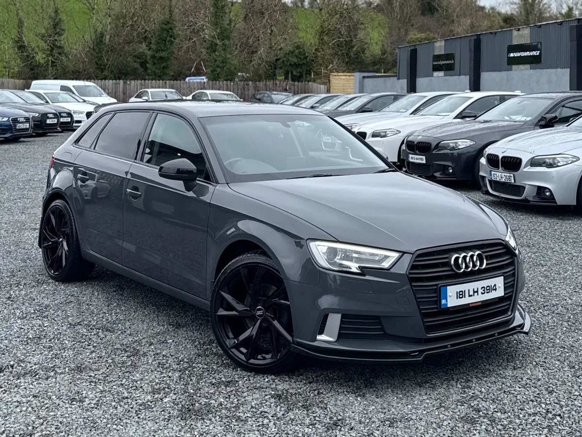 AUDI A3 SPORT NANO GREY 2018 - Image 3