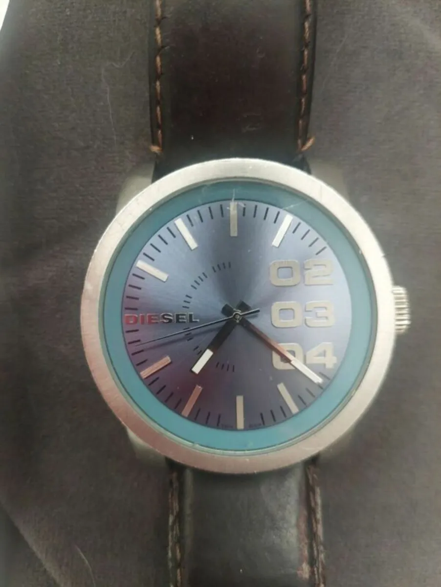 Diesel mens watch - Image 2