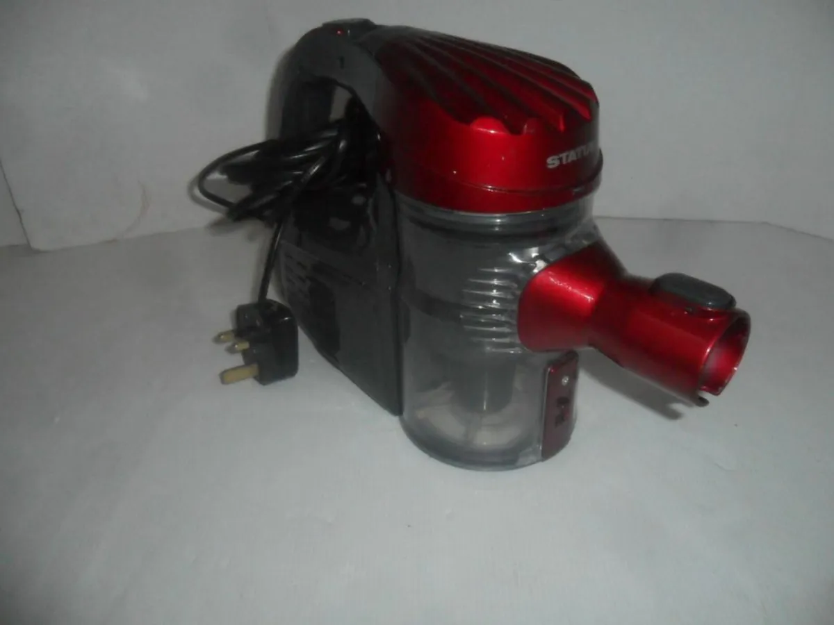 vacuum cleaner. - Image 4