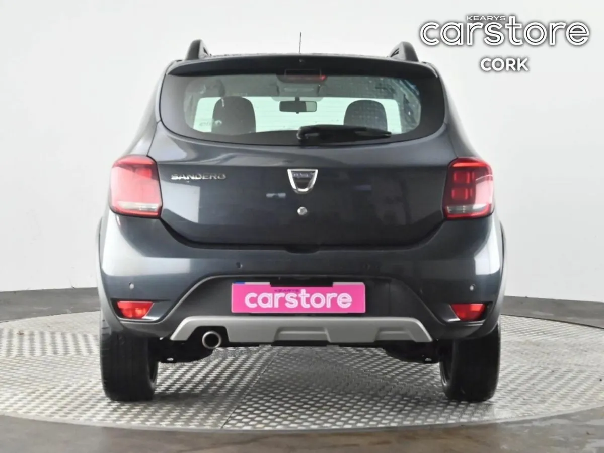 Dacia Sandero Stepway Blue dCi 95 STEPWAY Signatur - Image 4