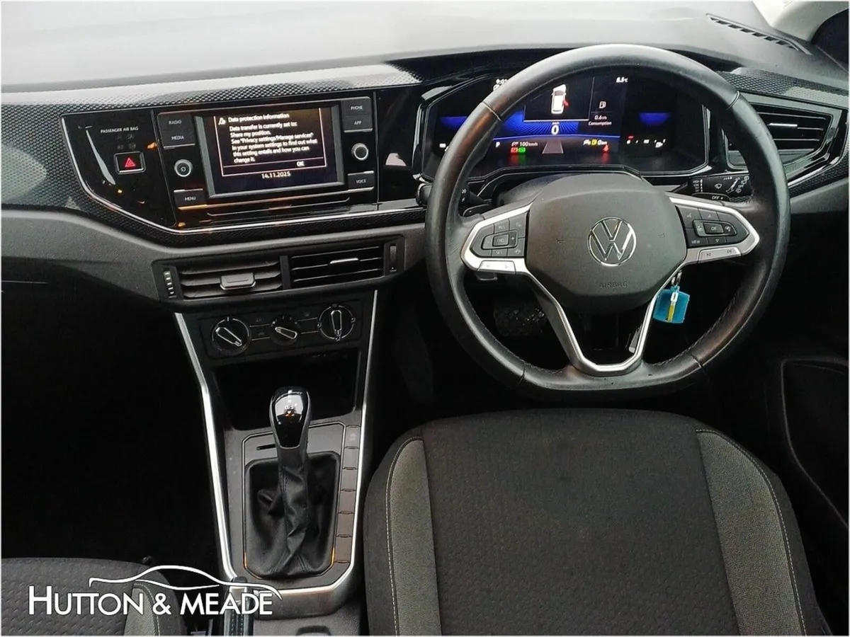Volkswagen Polo Life Auto 1.0 Petrol 5dr - Image 4