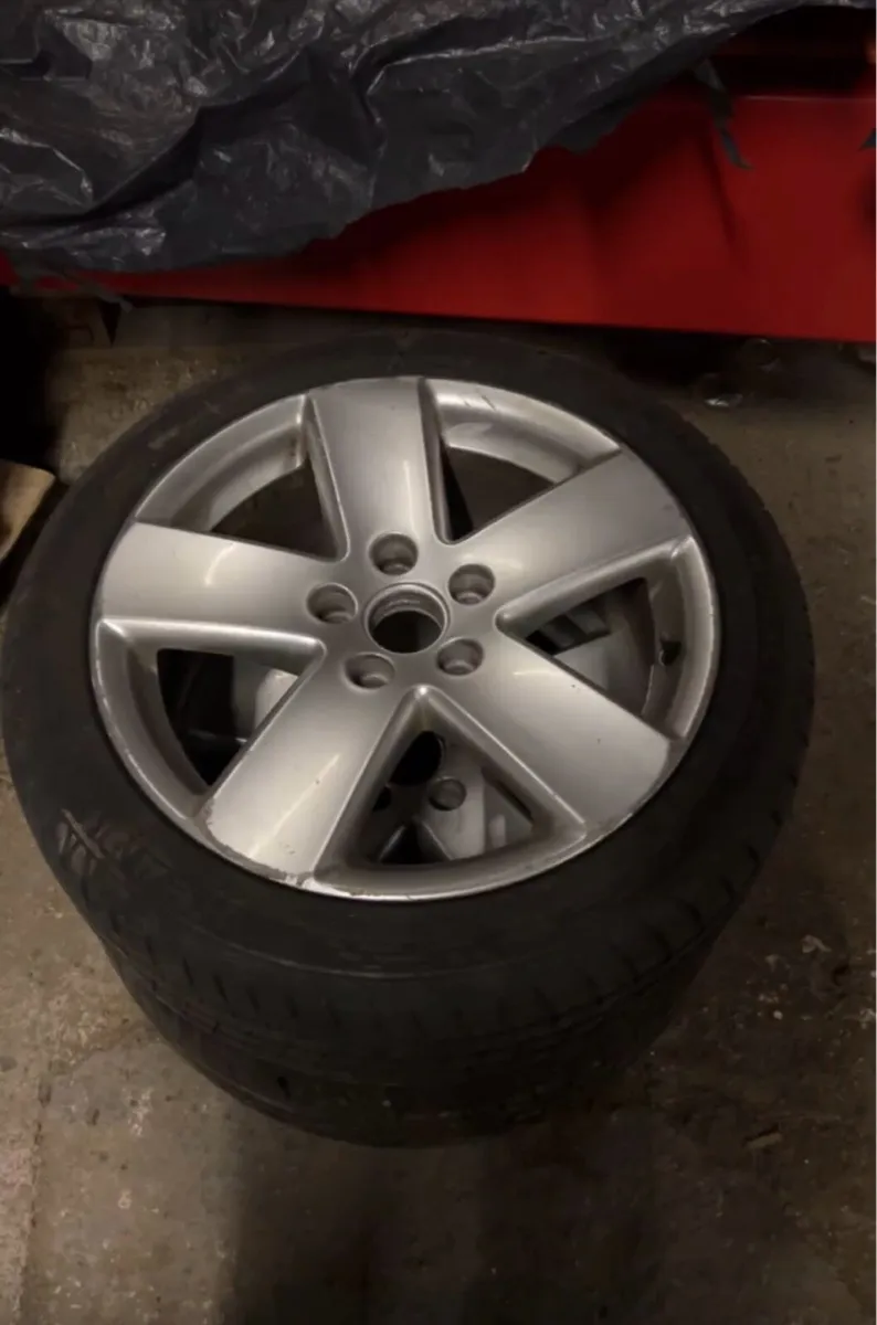 4xVW Monte carlos 5x112 - Image 1