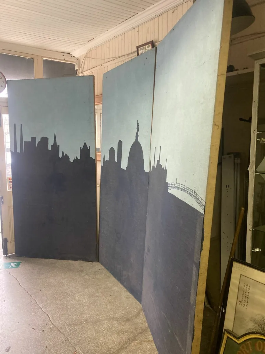 Painting - Canvas - Dublin Skyline - V Large - Image 1