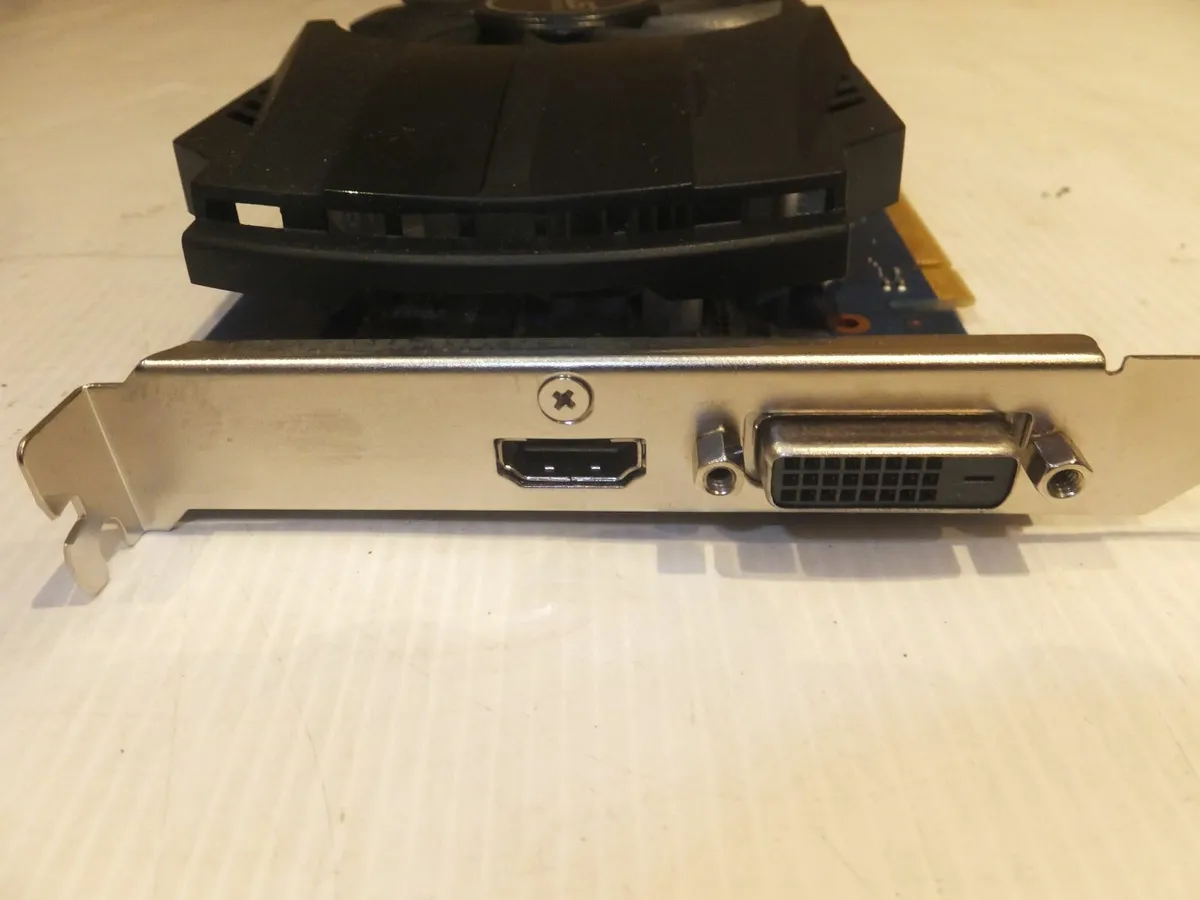 Asus Graphics Card 2GB - Image 2