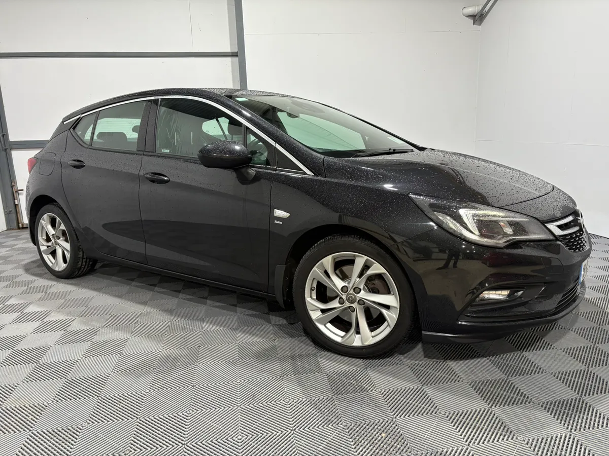2016 Opel Astra SRi 1.6 CDTi 110 Bhp - Image 1