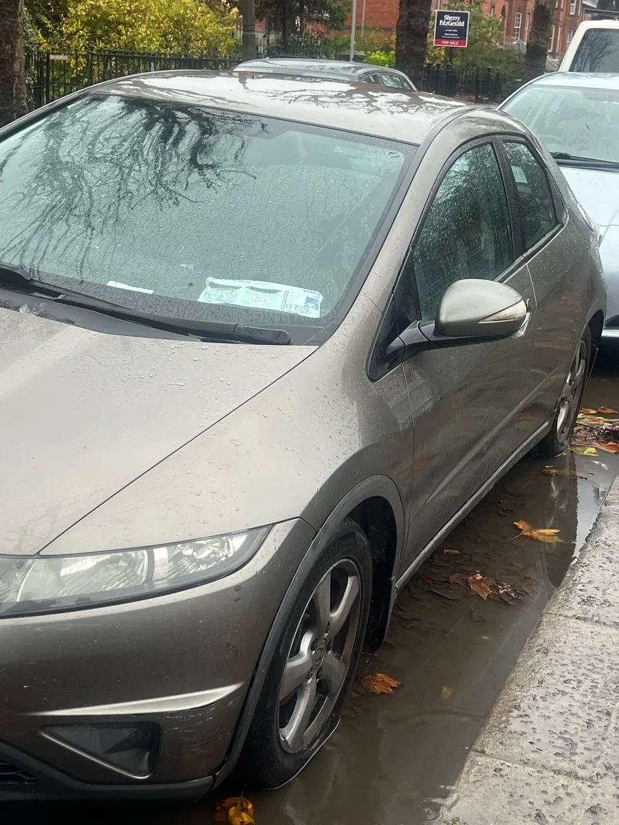 Honda civic - Image 3