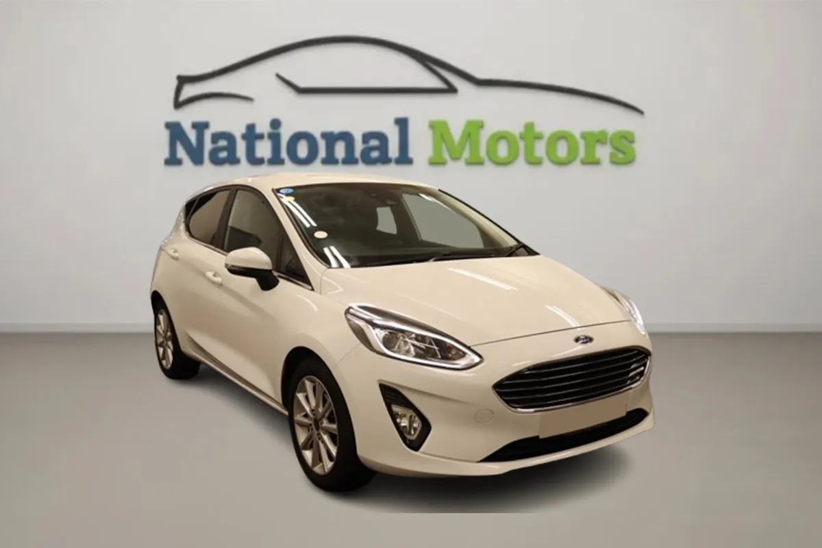 2017 Ford Fiesta 1.0 Petrol Zetec - Image 1