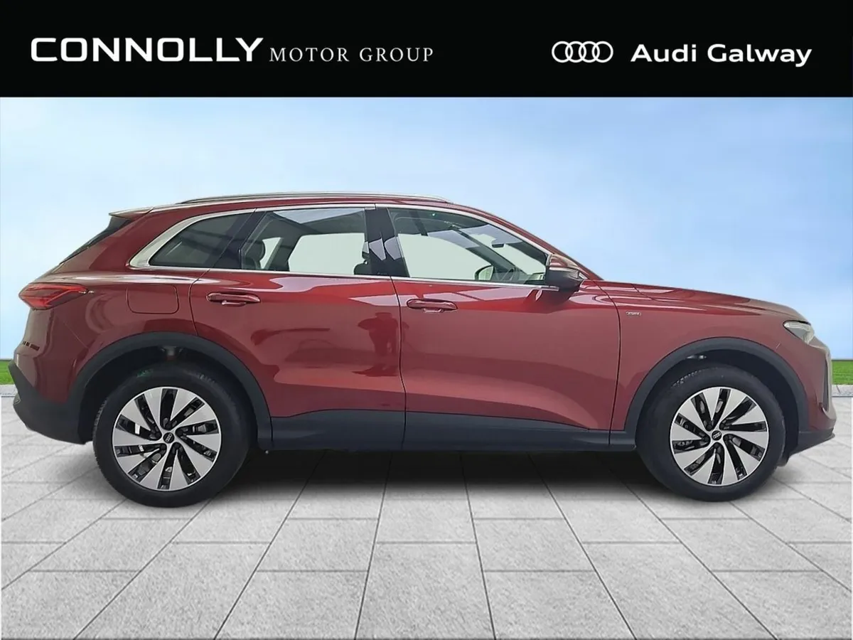 Audi Q5 SE E-HYBRID QUATTRO 299BHP AUTO - Image 3