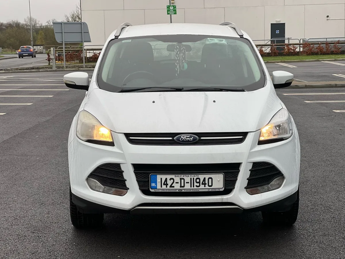 142 ford kuga 2.0d 4 seats commercial 3800€ - Image 2