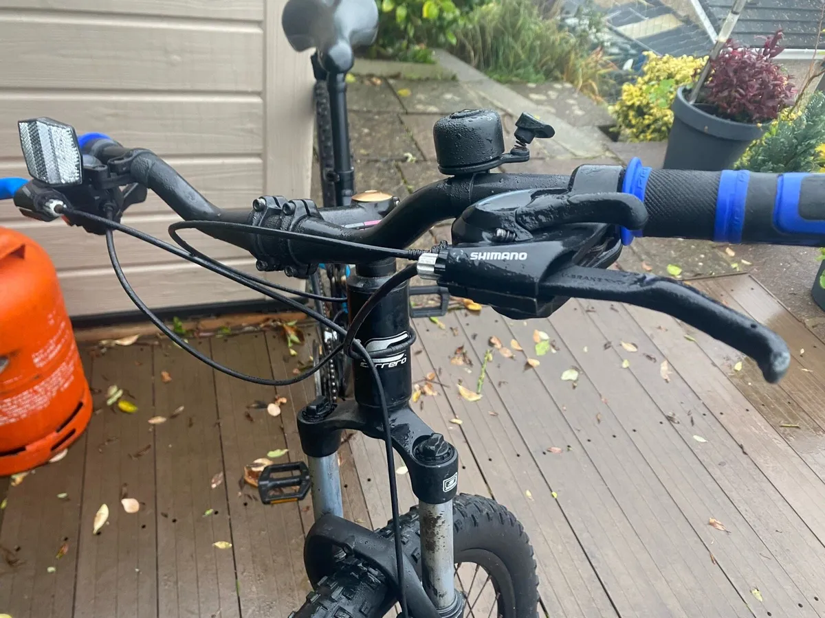 Carrera Detonate 27,5 disc brakes while bike - Image 2