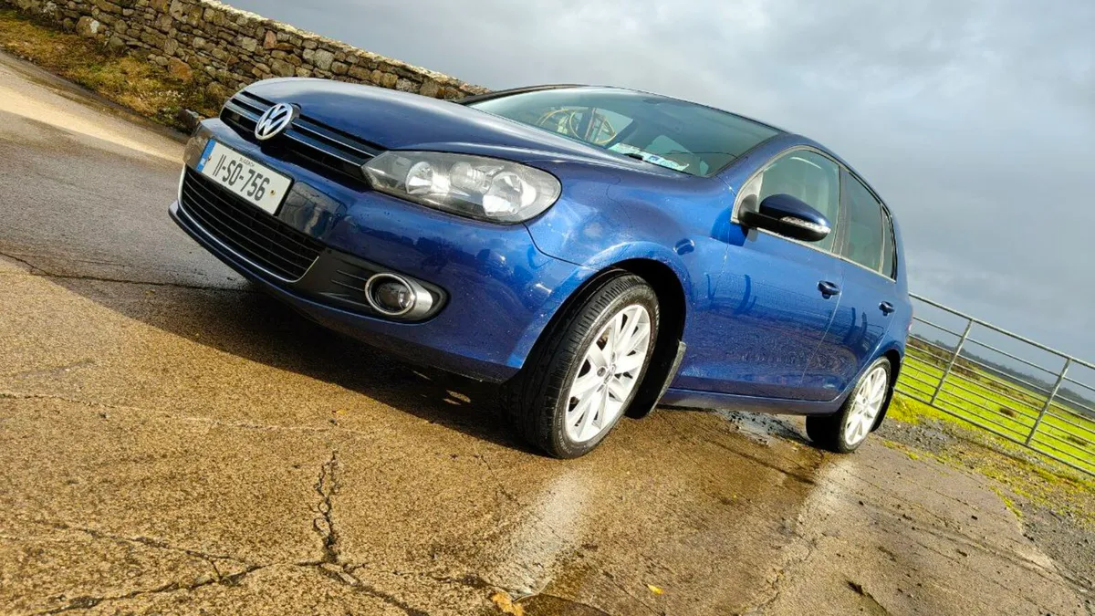 2011 VW Golf  Highline 1.6 TDI, tested - Image 4