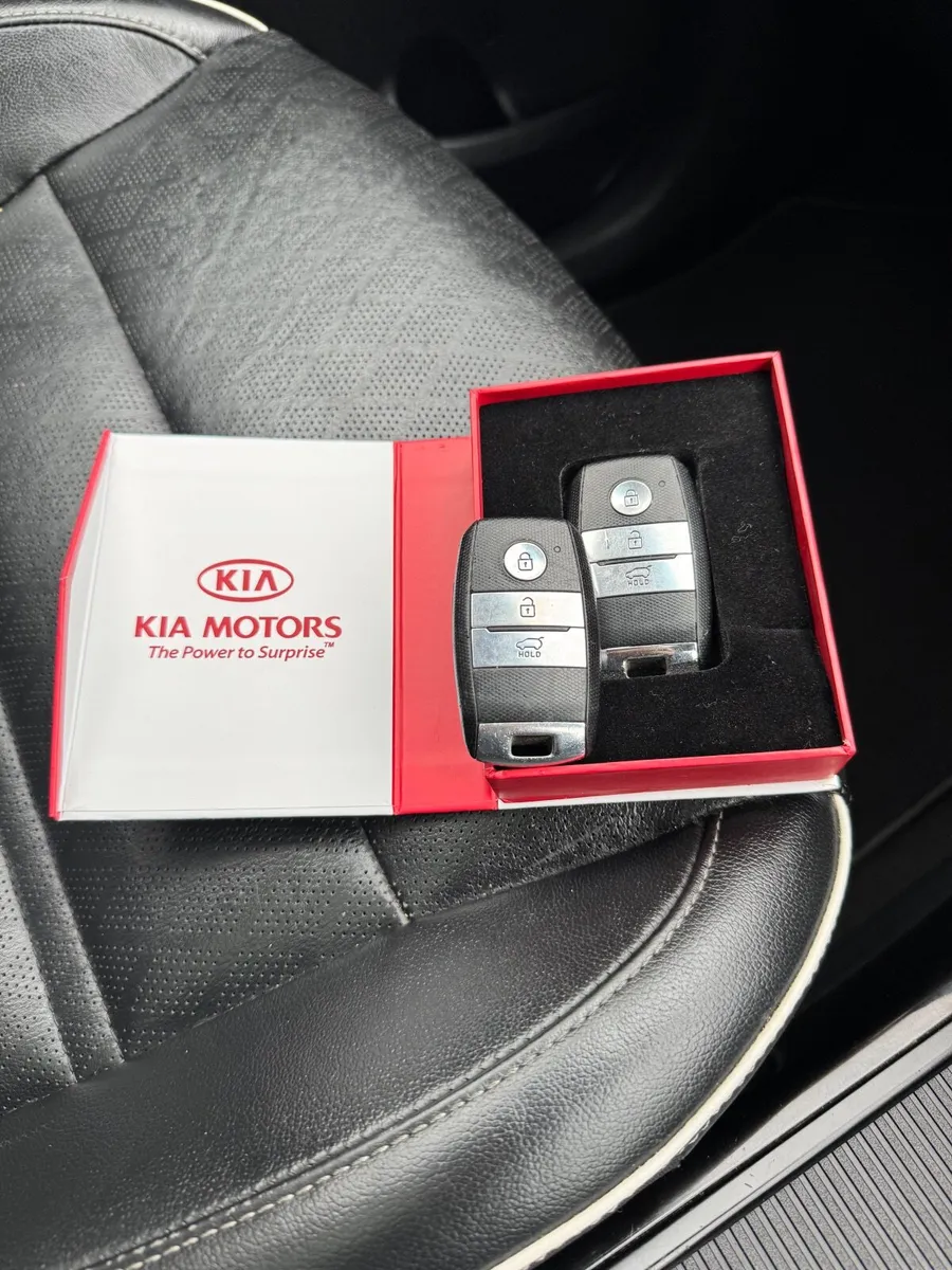 Kia Sorento 2018 - Image 4