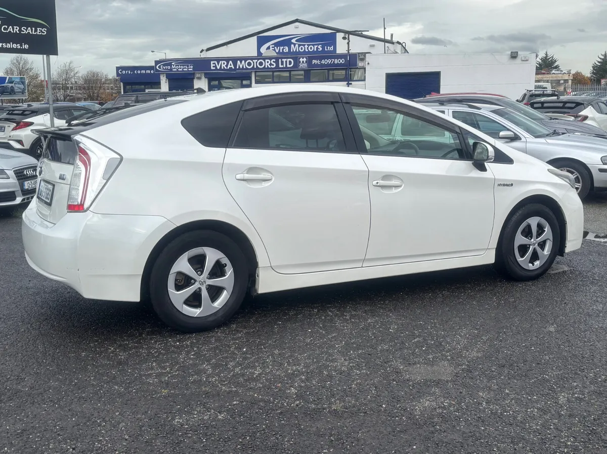 2013 Toyota Prius 1.8 Hybrid Nct 12/26 - Image 4