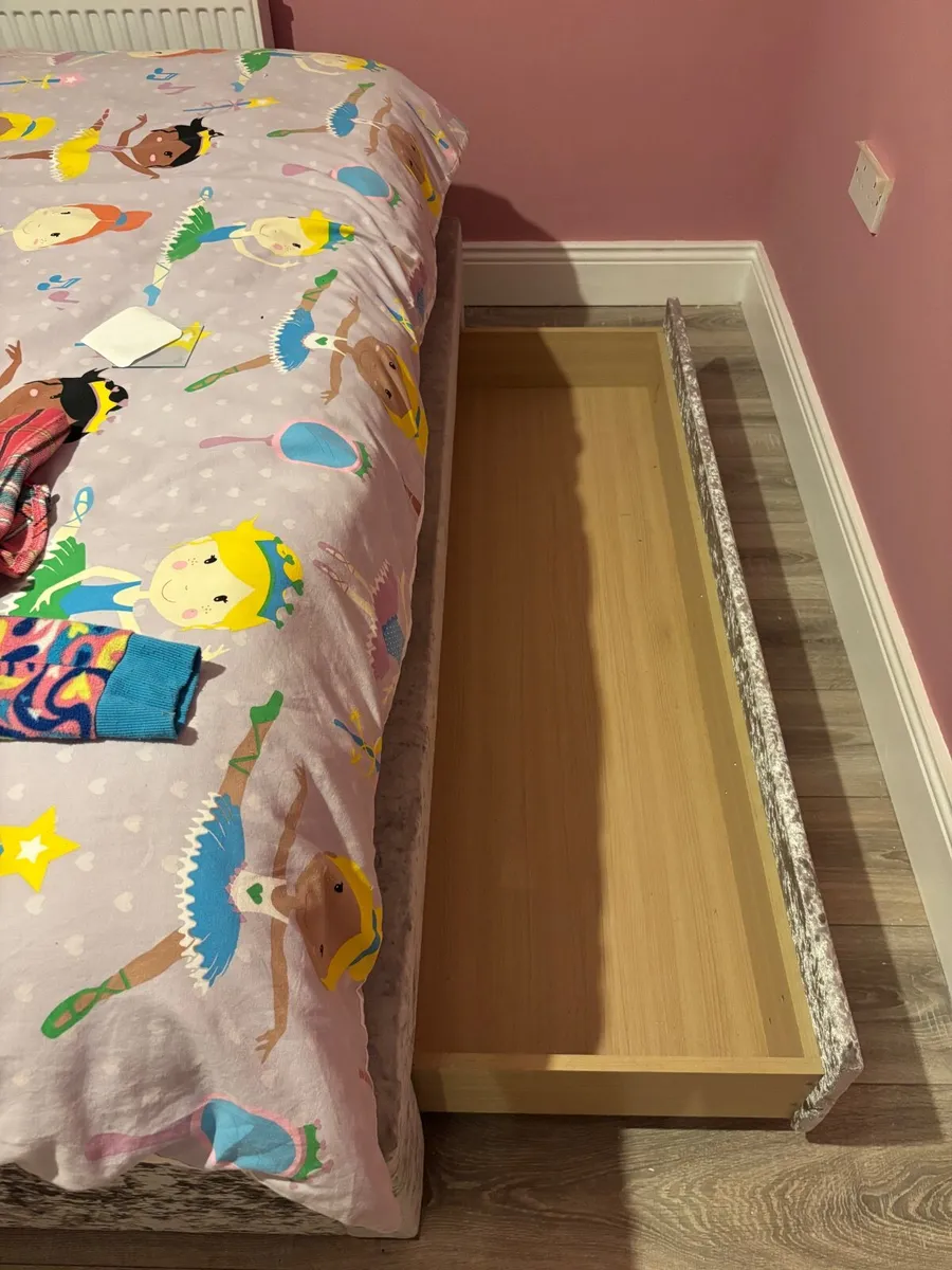 Double Bed with underneath storage - Image 2