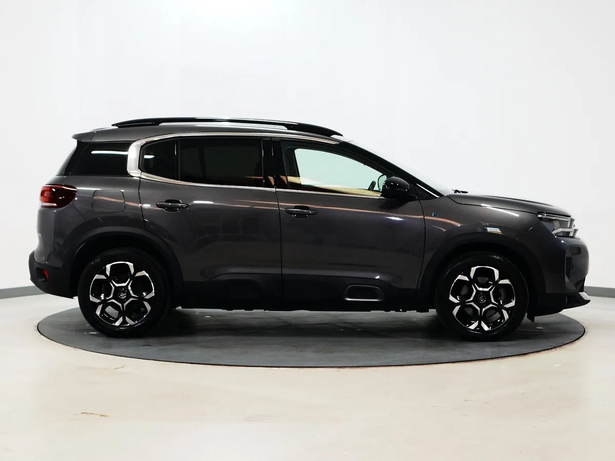 *45* 2022 Citroen C5 Aircross 1.6 SHINE PHEV - Image 3