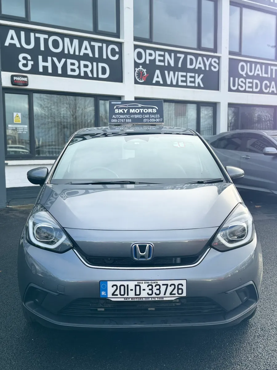 2020 Honda Jazz/Fit 1.5 Petrol Hybrid,Automatic - Image 2