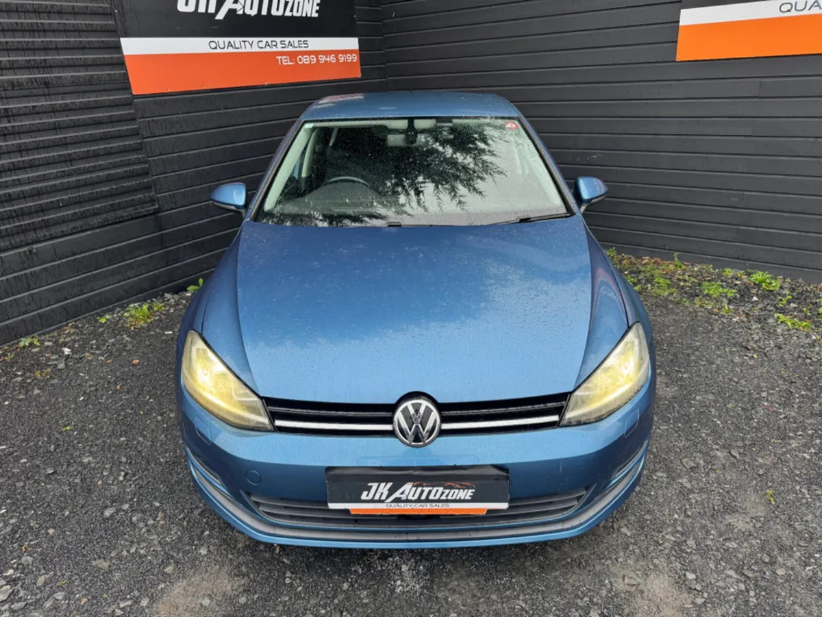 Volkswagen Golf 1.2 TSI AUTO 5DR - Image 2