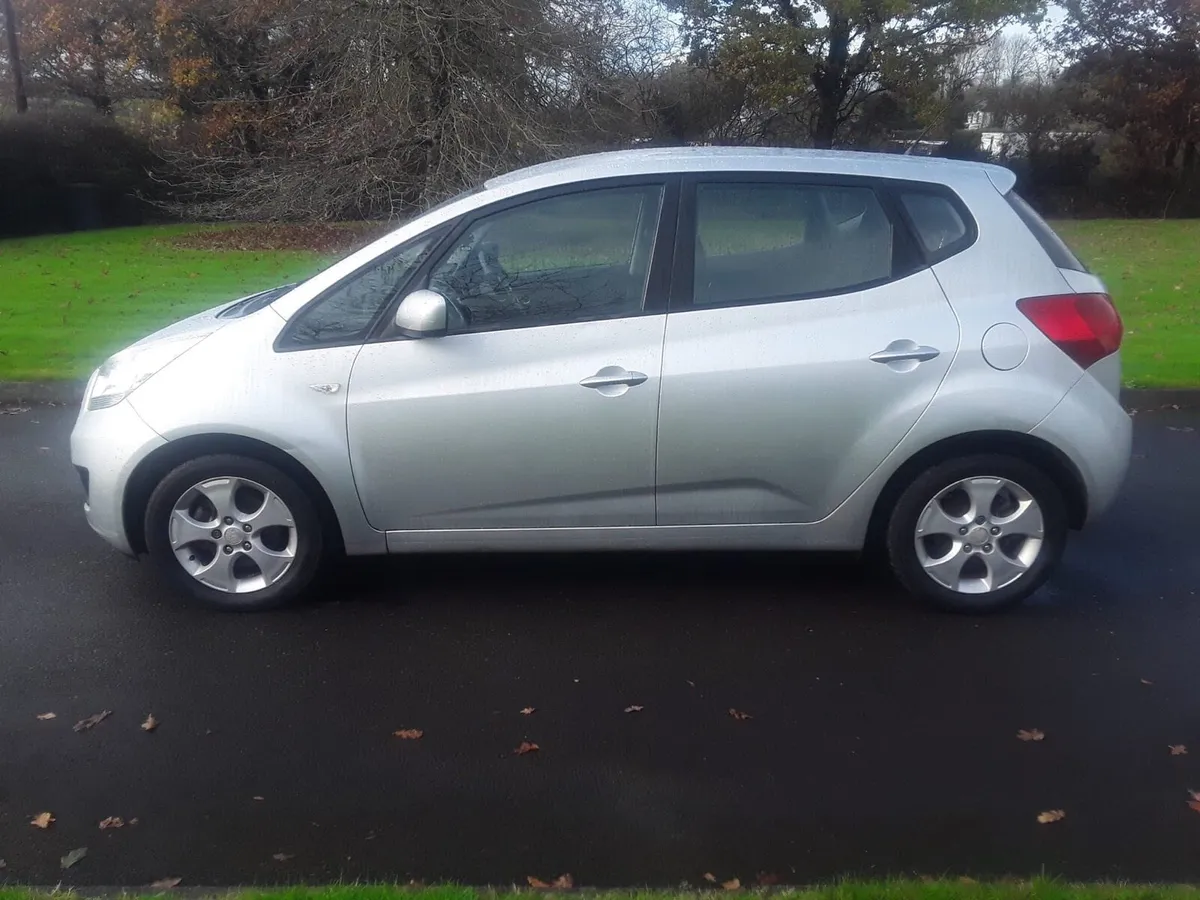 2011 Kia Venga 2 Automatic only 66K - Image 3