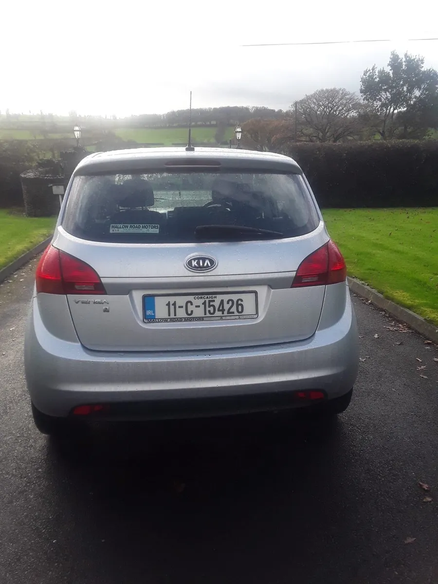2011 Kia Venga 2 Automatic only 66K - Image 4