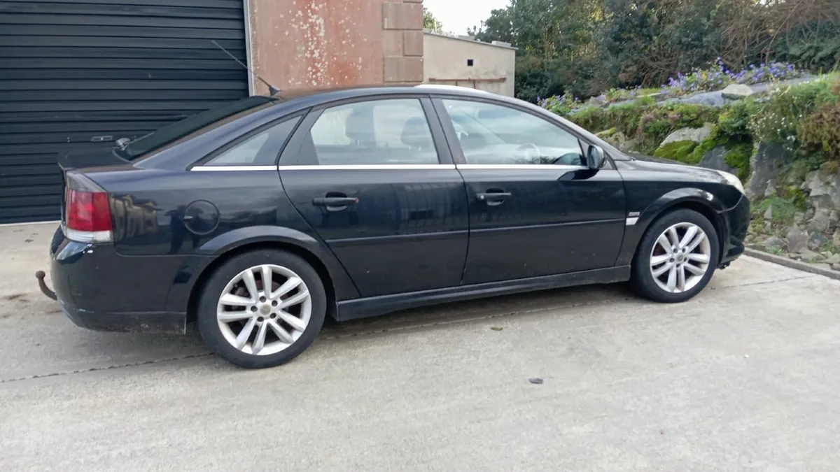Vauxhall Vectra 2008 - Image 1
