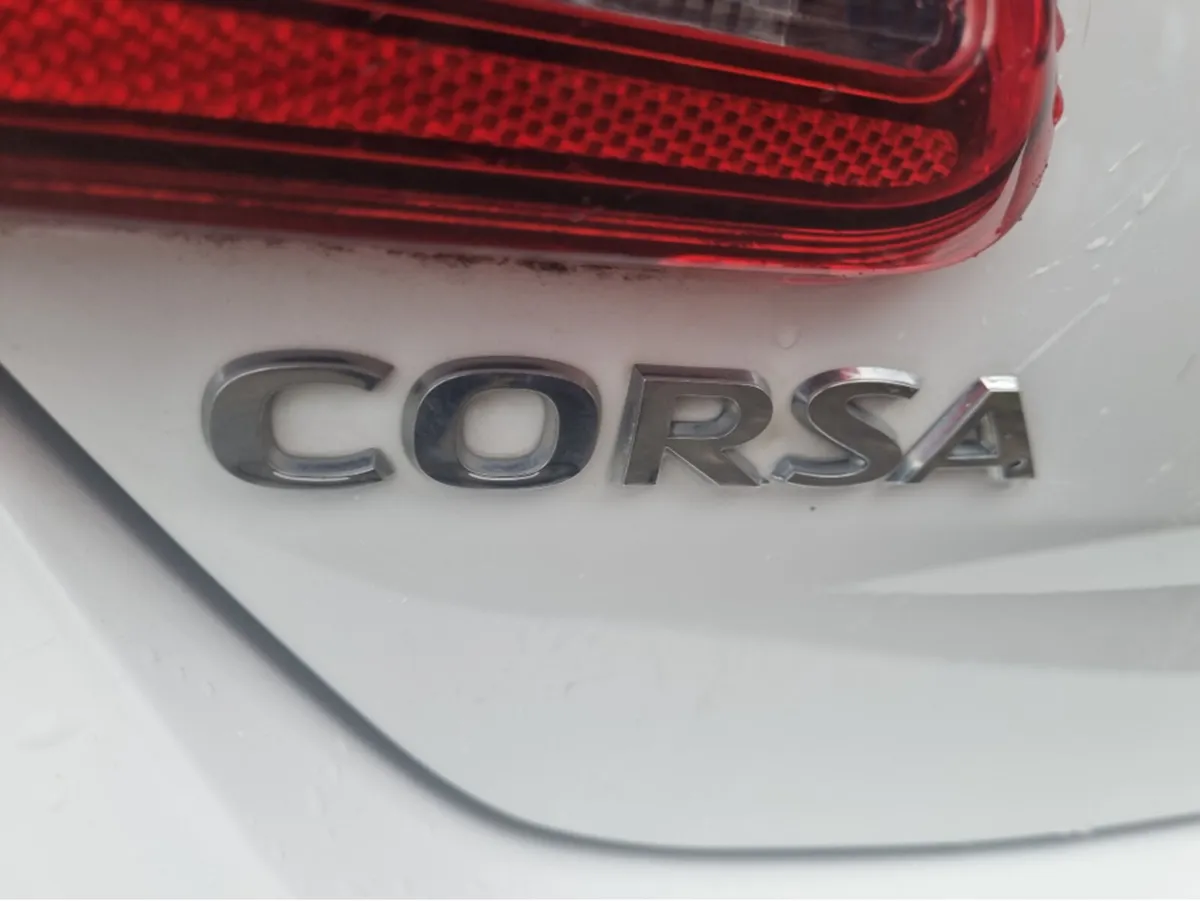 Opel Corsa CORSA-E SC 1.4 I 90PS 5DR (NCT 03/26) - Image 1