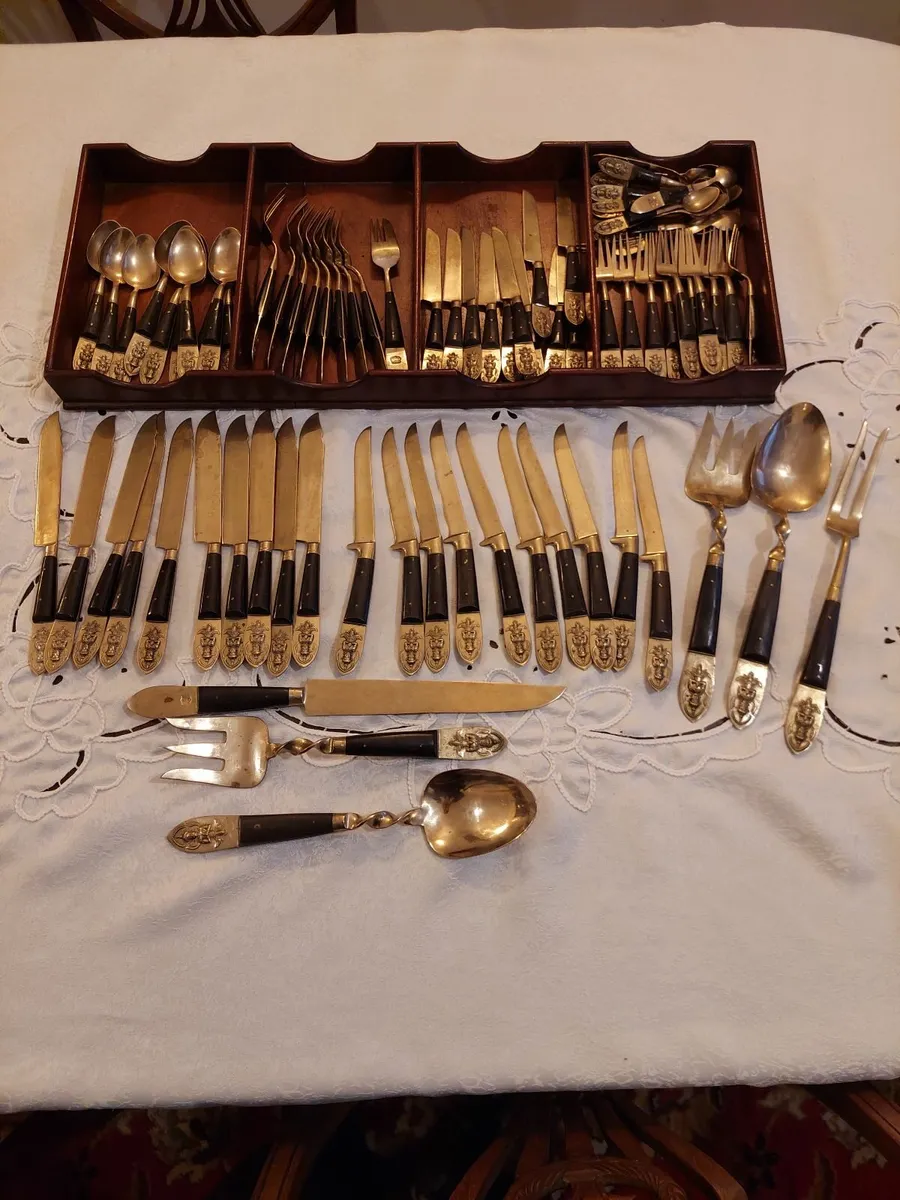 Bronze cutlery large dinner set - Image 1