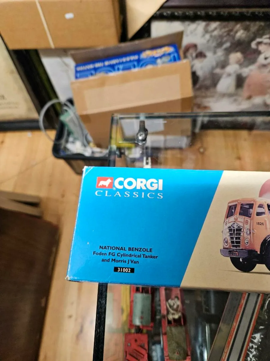 Corgi Foden Tanker and Van - Image 2