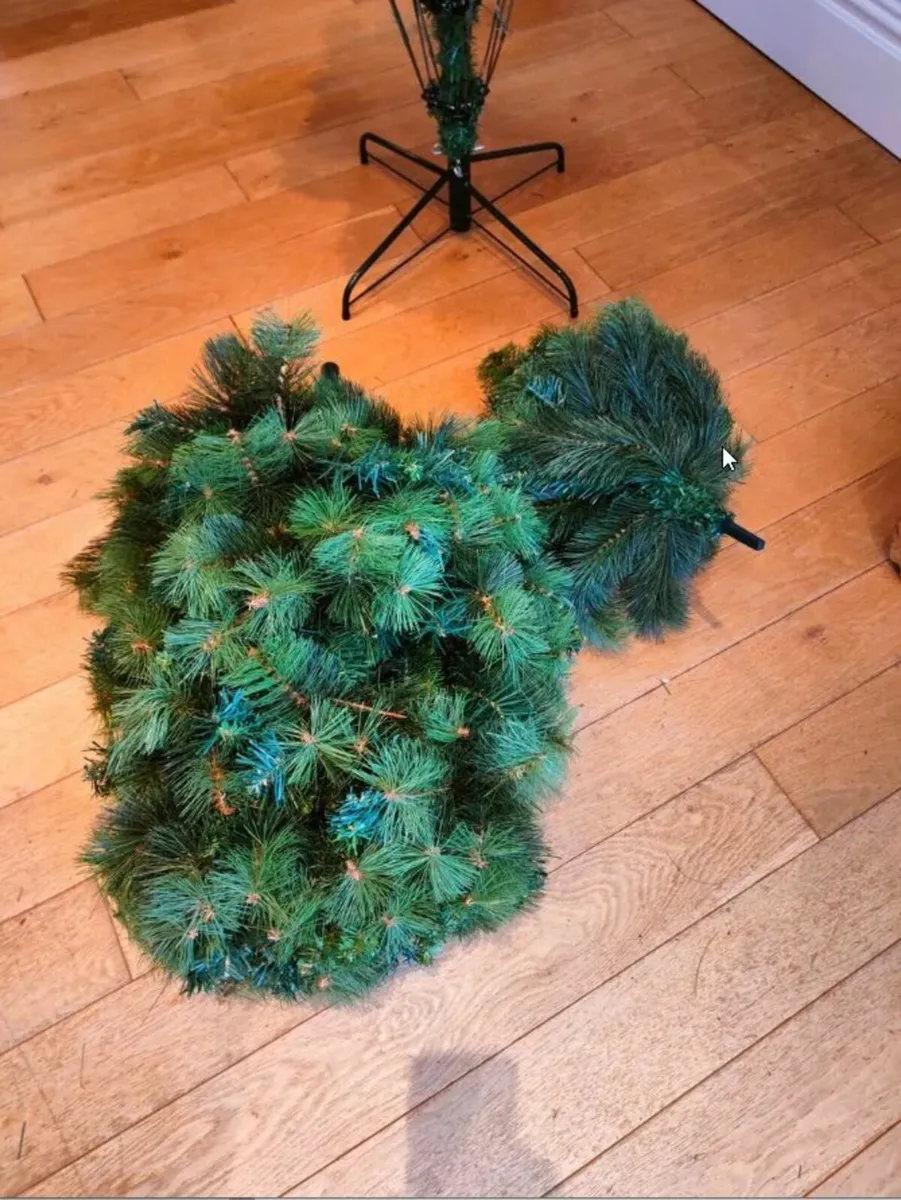 Christmas Tree - Image 4