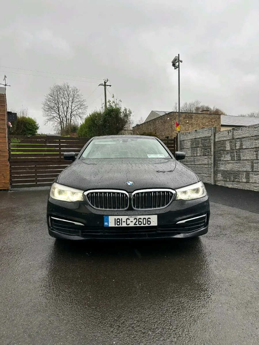 Bmw 520d 2018 - Image 2