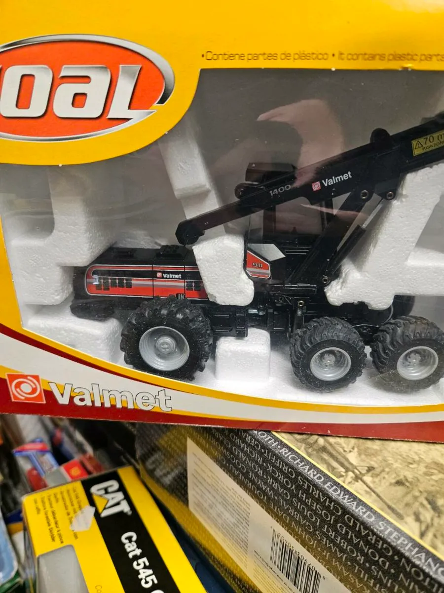 Corgi Joal Komatsu Harvester Log 1.35 - Image 2